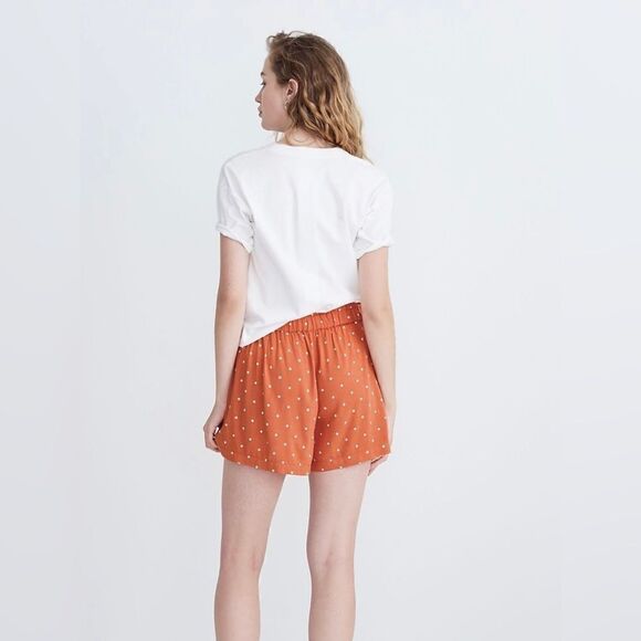 Madewell Drapey Pull-On Shorts in Polka Dot - Picture 3 of 9